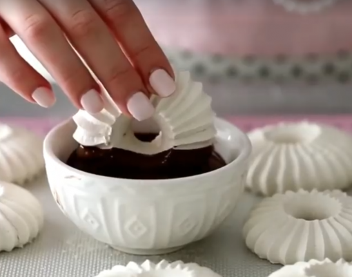 מרנג עם שוקולד